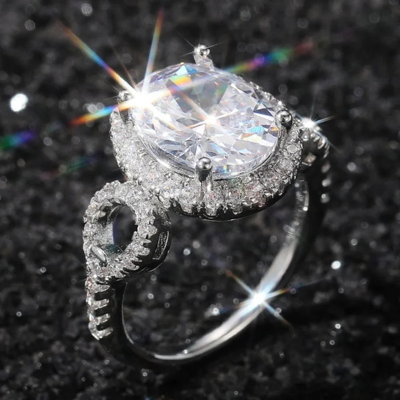 💍Beautiful Hollow Oval Pure Zircon Cubic Carved Macro Pave Silver Rings, K812 - Picture 1 of 5